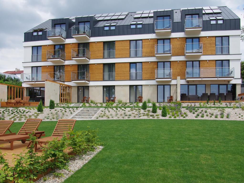 Hotel Uniejow Exterior foto